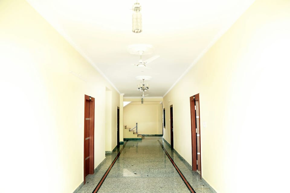 Hotel Shri Narayan Palace photo 3